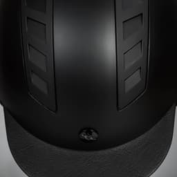 Découvrez Neoz, un casque d'équitation signé Back ON Track équipé du système de sécurité Mips®, en exclusivité sur la boutique ASKARA