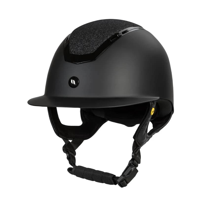 Découvrez les tous nouveaux casque d'équitation Back On Track équipé du système de sécurité MIPS en exclusivité chez Askara, les spécialistes de la sécurité du cavalier !
