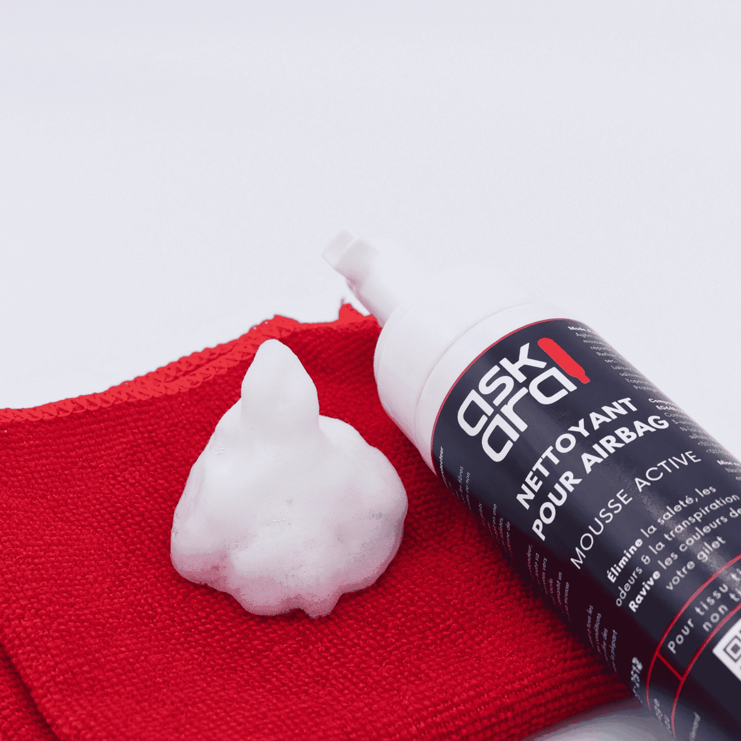 Votre gilet airbag d'équitation ou de moto va redevenir beau et propre grâce à notre tout nouveau produit nettoyant pour airbag mousse active ASKARA !